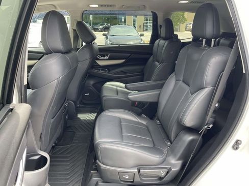Used 2020 Subaru Ascent Limited w/ Technology Package AWD/4WD image 4