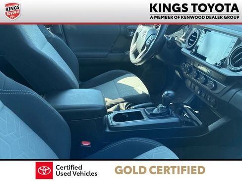 Used 2021 Toyota Tacoma TRD Off-Road AWD/4WD image 8