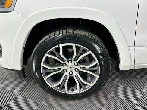 Certified 2025 RAM 1500 Tungsten AWD/4WD image 25