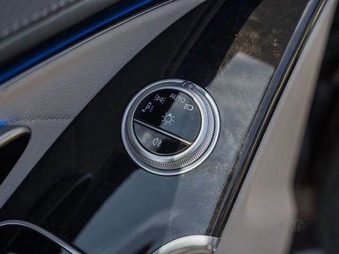 Used 2023 Mercedes-Benz S 580 4MATIC Sedan image 36