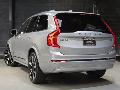 Used 2023 Volvo XC90 B6 Plus w/ Protection Package Premier AWD/4WD image 11