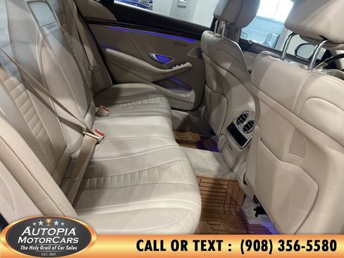 Used 2016 Mercedes-Benz S 550 Sedan image 18