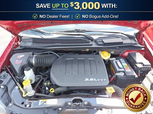 Used 2015 Dodge Grand Caravan SXT w/ Blacktop Package FWD image 25