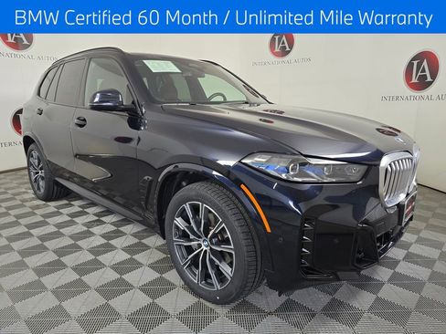 Certified 2024 BMW X5 xDrive40i w/ M Sport Package AWD/4WD image 1