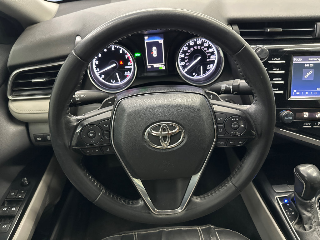 Used 2020 Toyota Camry SE w/ Convenience Package FWD image 22