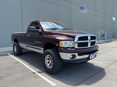 Used 2004 Dodge Ram 2500 Truck SLT w/ Trailer Tow Group AWD/4WD image 7
