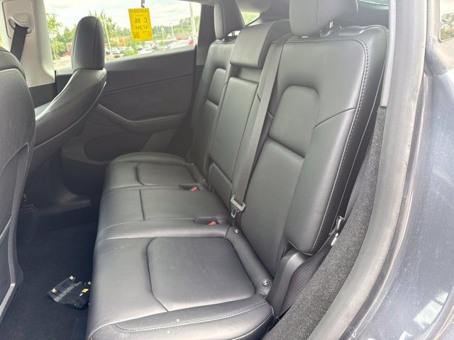 Used 2023 Tesla Model Y Long Range AWD/4WD image 15