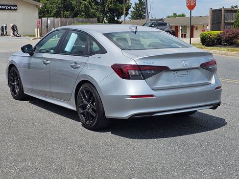 Used 2025 Honda Civic Sport image 15