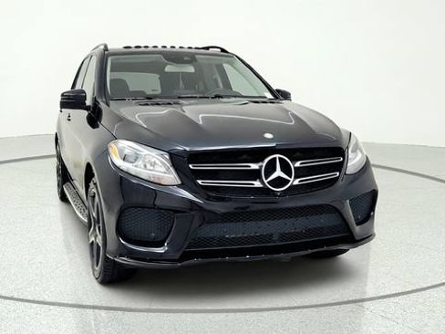 Used 2016 Mercedes-Benz GLE 400 4MATIC image 2