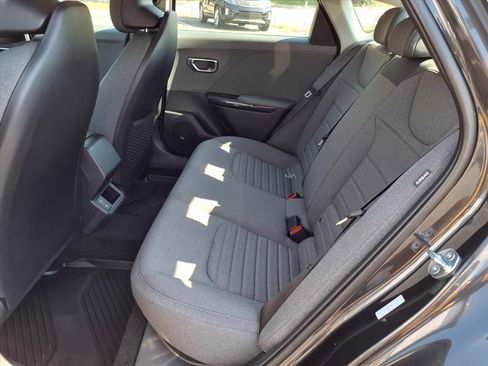 New 2025 Kia K4 EX image 10