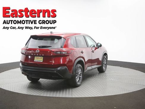 Used 2023 Nissan Rogue S AWD/4WD image 40