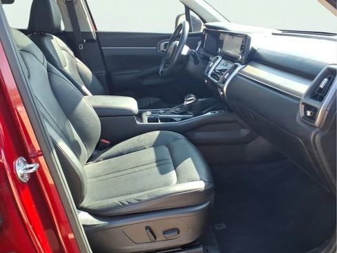 Used 2023 Kia Sorento EX w/ Panoramic Sunroof Package image 23