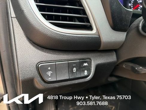 Used 2022 Kia Seltos LX AWD/4WD image 13