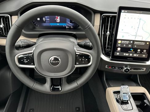 New 2026 Volvo XC90 T8 Plus w/ Protection Package Premier image 13