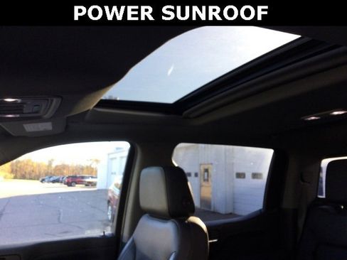 Used 2020 Chevrolet Silverado 1500 LTZ w/ LTZ Premium Package image 22