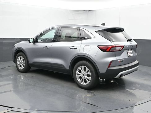 Used 2024 Ford Escape Active AWD/4WD image 10