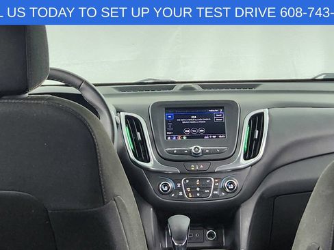Used 2024 Chevrolet Equinox LT AWD/4WD image 16