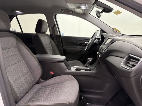 Certified 2022 Chevrolet Equinox LT FWD image 19