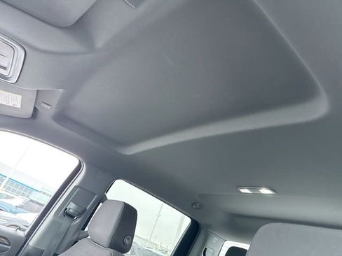 Used 2023 Chevrolet Silverado 1500 LT AWD/4WD image 22