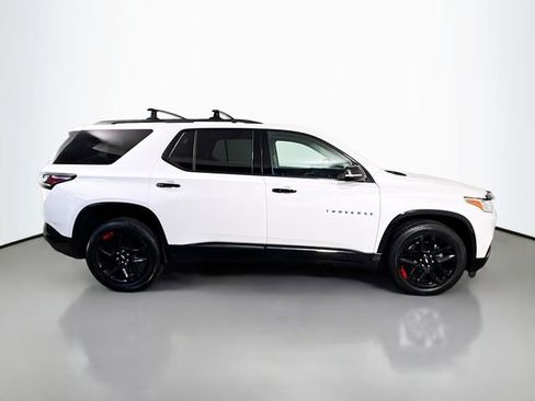 Used 2018 Chevrolet Traverse Premier w/ Redline Edition AWD/4WD image 5