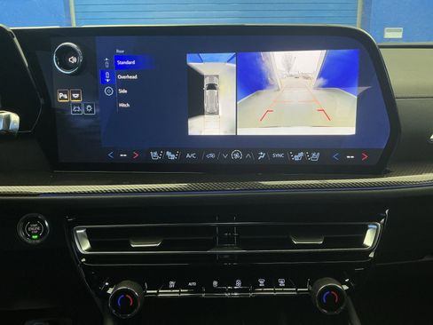 New 2026 Chevrolet Traverse High Country w/ LPO, Floor Liner Package image 22