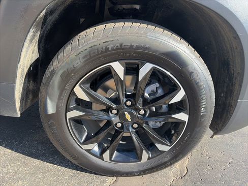 Used 2023 Chevrolet TrailBlazer LT w/ Convenience Package AWD/4WD image 6