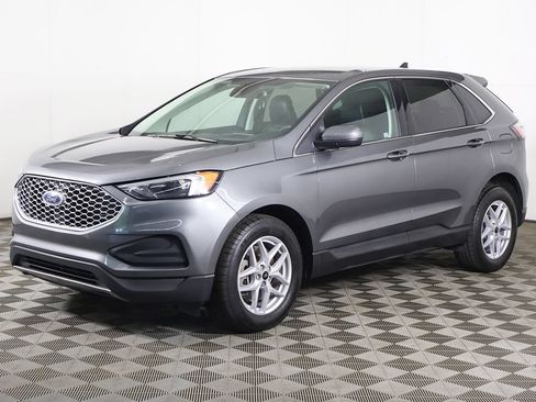 Used 2024 Ford Edge SEL AWD/4WD image 7