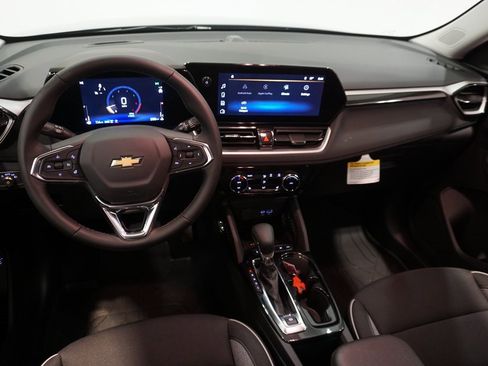 New 2026 Chevrolet TrailBlazer LT w/ Convenience Package image 13