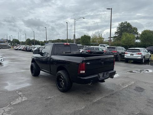 Used 2015 RAM 1500 Express w/ Black Ram 1500 Express Group AWD/4WD image 5