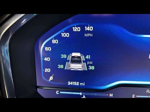 Used 2022 Chevrolet Silverado 1500 High Country w/ High Country Premium Package image 16