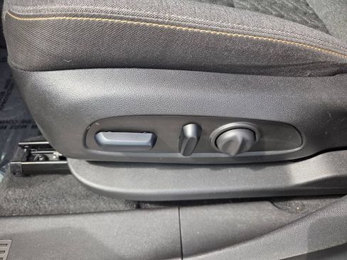 Certified 2024 Chevrolet Equinox LT FWD image 6