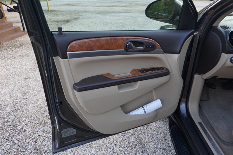 Used 2012 Buick Enclave Leather FWD image 34