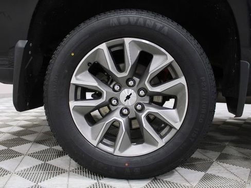 Used 2022 Chevrolet Silverado 1500 RST w/ Z71 Off-Road Package image 48