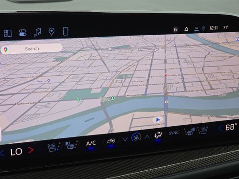 New 2026 Chevrolet Traverse High Country w/ LPO, Floor Liner Package image 4