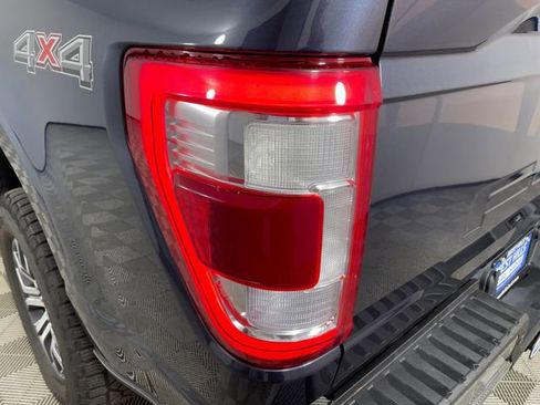 Used 2022 Ford F150 Lariat w/ Max Trailer Tow Package image 19