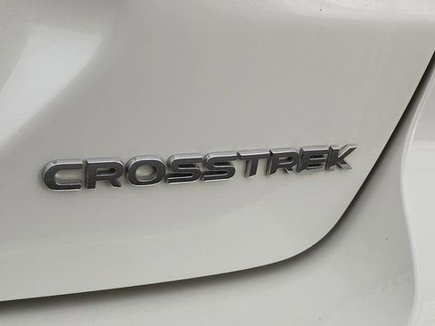 Used 2025 Subaru Crosstrek 2.0i image 9