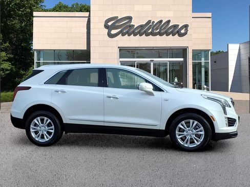 Certified 2023 Cadillac XT5 Luxury image 6