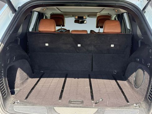 Used 2013 Jeep Grand Cherokee Overland w/ Advance Technology Group image 30