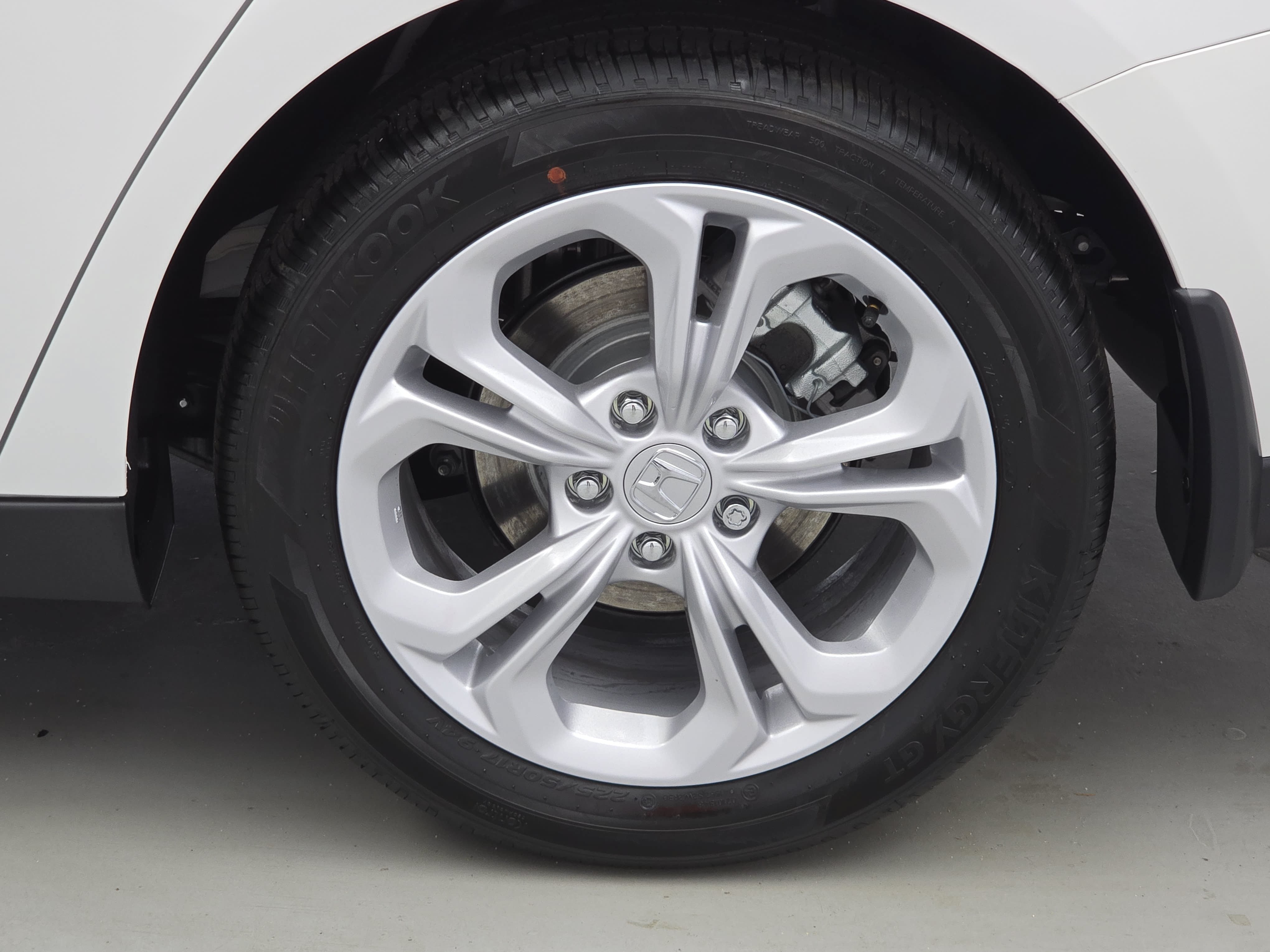 New 2026 Honda Accord LX image 31