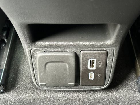 Used 2023 Chevrolet TrailBlazer LT w/ Convenience Package image 15