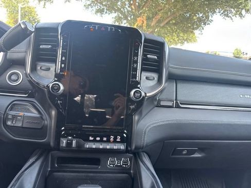 Used 2023 RAM 2500 Limited AWD/4WD image 18