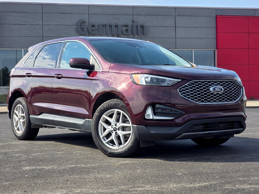 Used 2024 Ford Edge SEL w/ Convenience Package AWD/4WD image 2