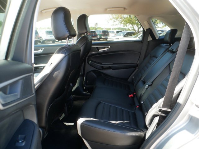 Used 2021 Ford Edge SEL AWD/4WD image 17