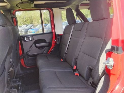 Certified 2022 Jeep Wrangler Unlimited Sport AWD/4WD image 12