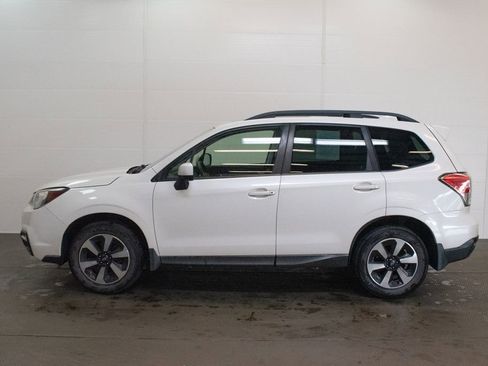 Used 2018 Subaru Forester 2.5i Premium w/ Protection Package #1 AWD/4WD image 7