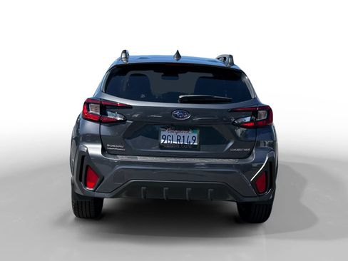 Used 2024 Subaru Crosstrek 2.0i Premium AWD/4WD image 4