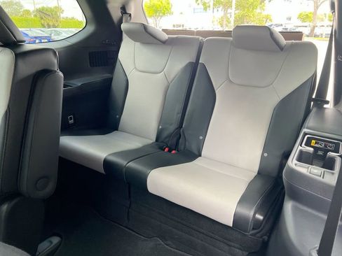 New 2026 Lexus TX 500h 500h F SPORT Performance Premi image 20