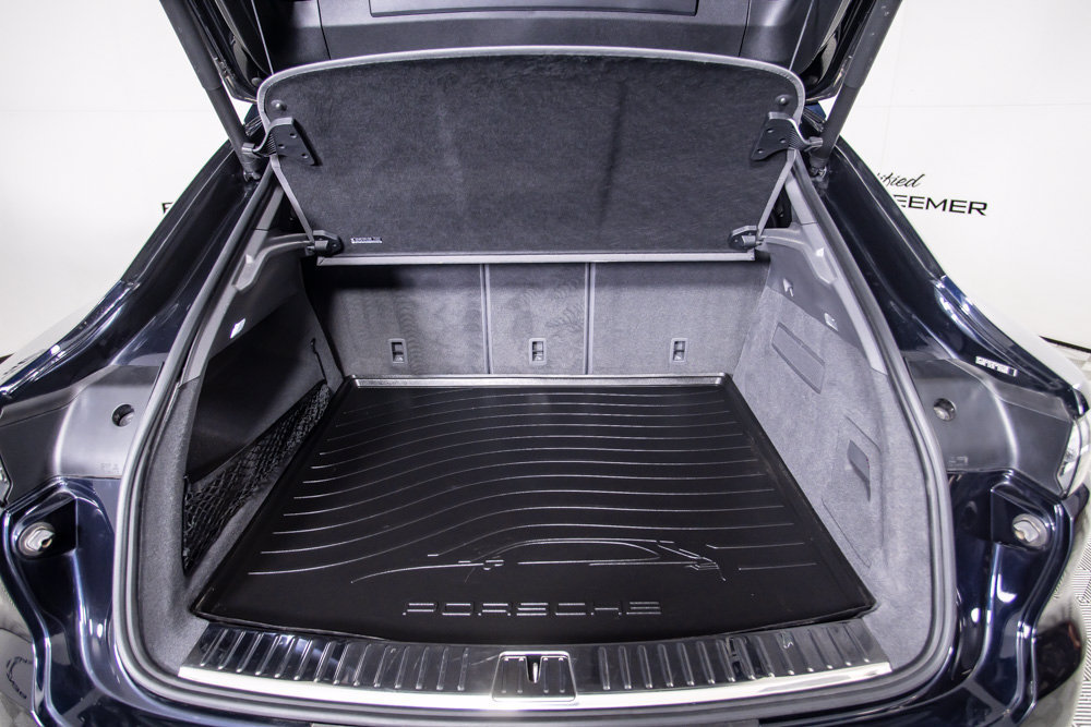 Used 2023 Porsche Cayenne Coupe AWD/4WD image 8