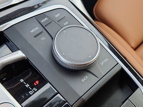 Used 2024 BMW 440i xDrive M440i xDrive w/ Premium Package image 25