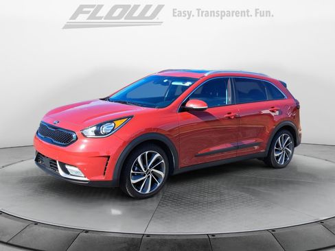 Used 2018 Kia Niro Touring FWD image 4